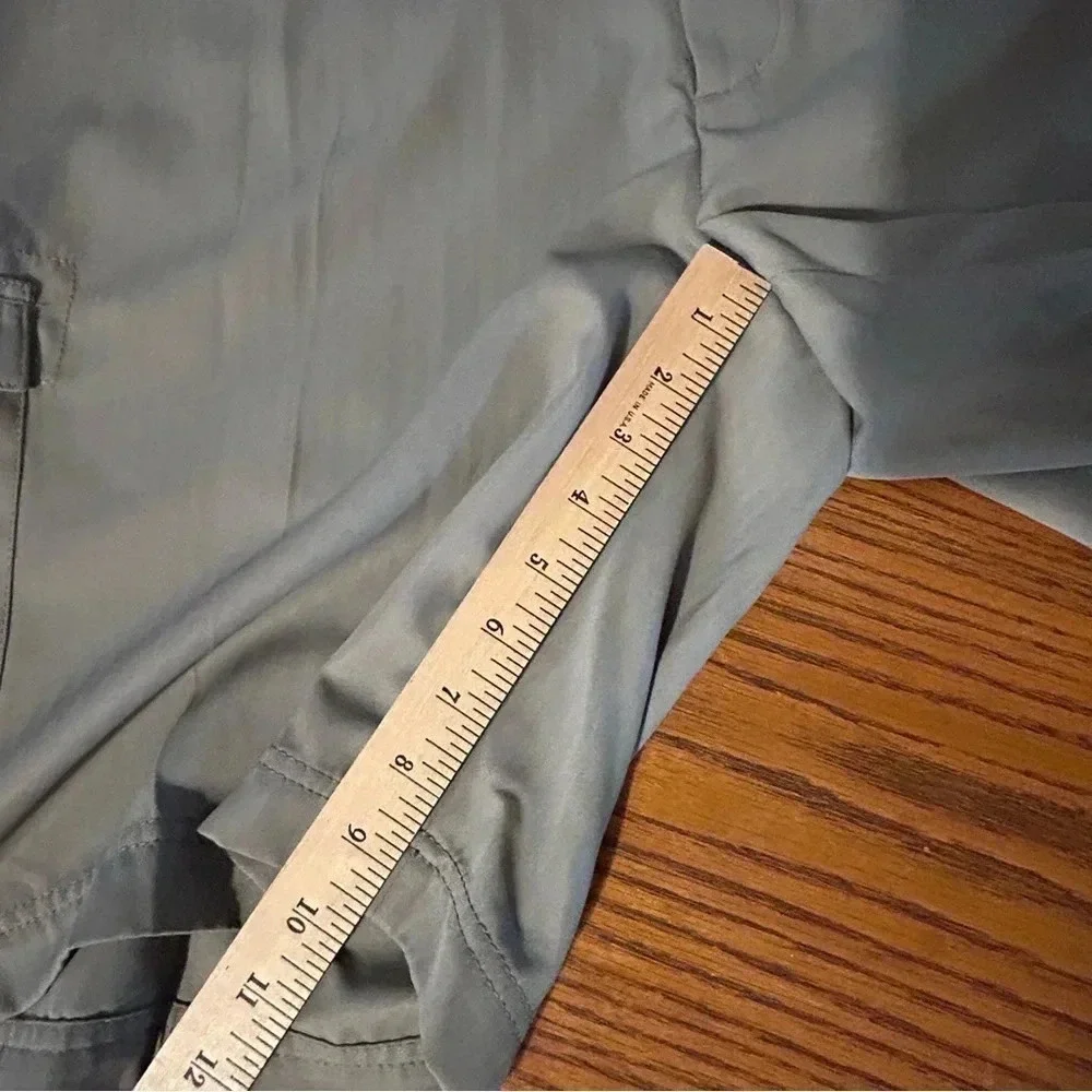 Island Republic Mens Size 42 Dark Tan Khaki Cargo Shorts Pockets Fly Front